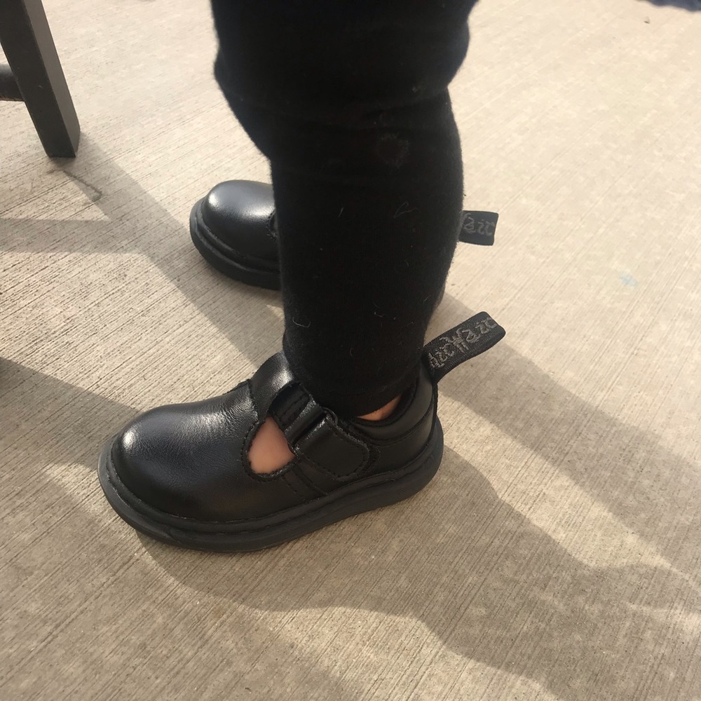 Dr. Martens baby girl Black Mary Jane shoes.